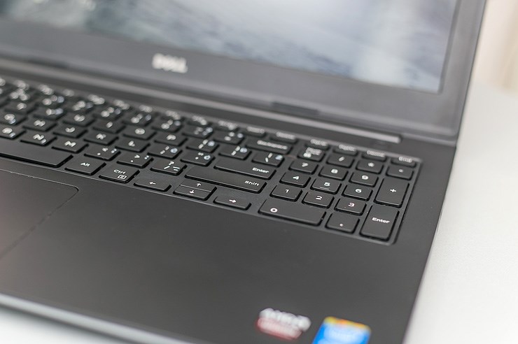 Dell Inspiron 15 5000 (14).jpg